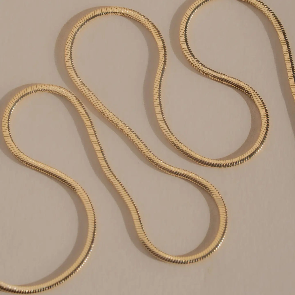Helia Necklace