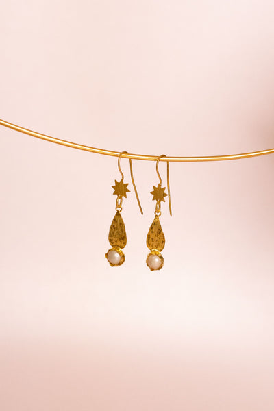 Ama Gold Earrings