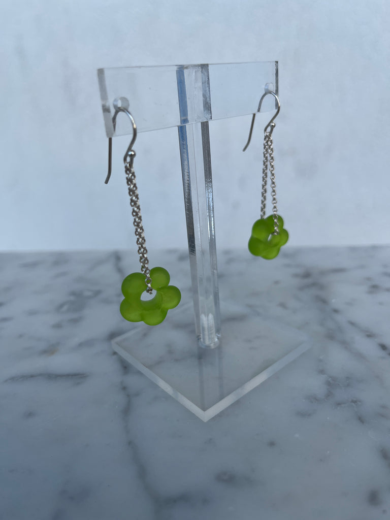 Flower Drops on Chain Earrings