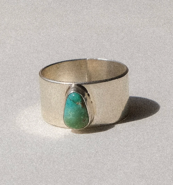 Cigar Band with Stone