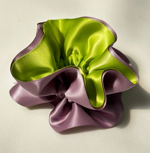 Ruffle Ribbon Scrunchie