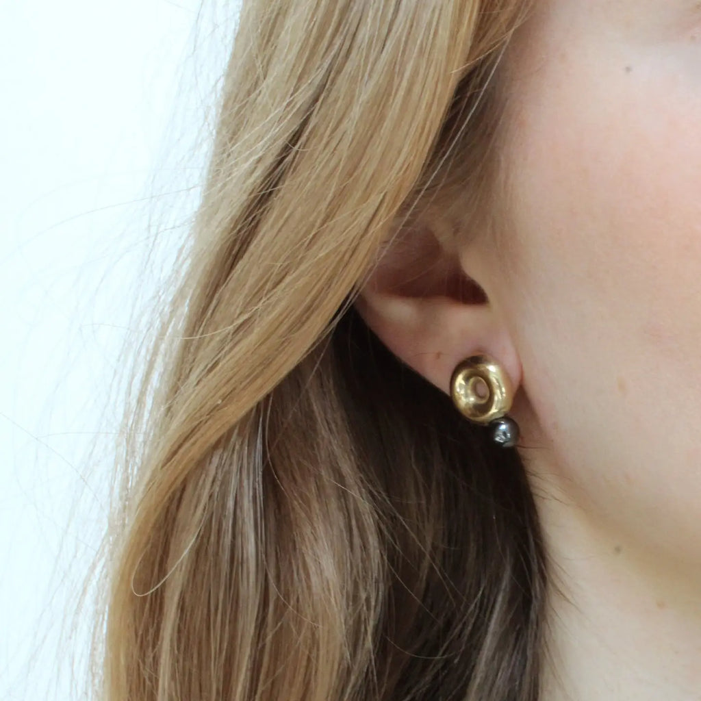 Anni Earrings in Hematite