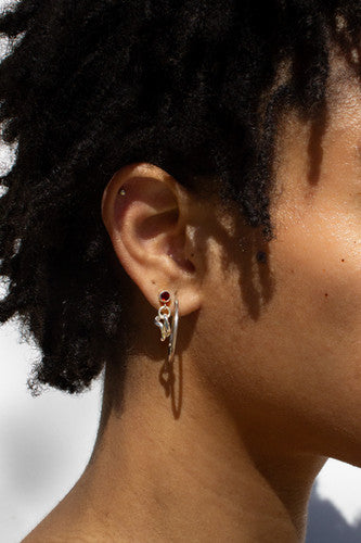Red Vine Studs